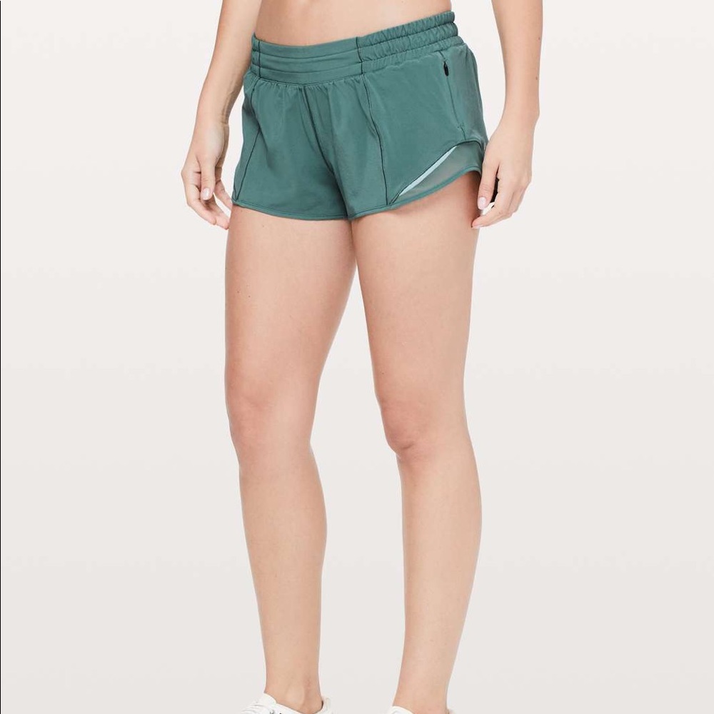 Lululemon hotty hot shorts